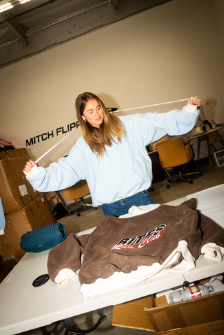 BITES RUN CLUB HEAVYWEIGHT HOODIE (VOLUME 3 LIGHT BLUE)